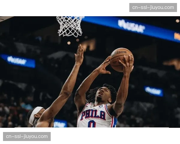 马克西手指肌腱拉伤76人外线突击手受限突破分球能力下降